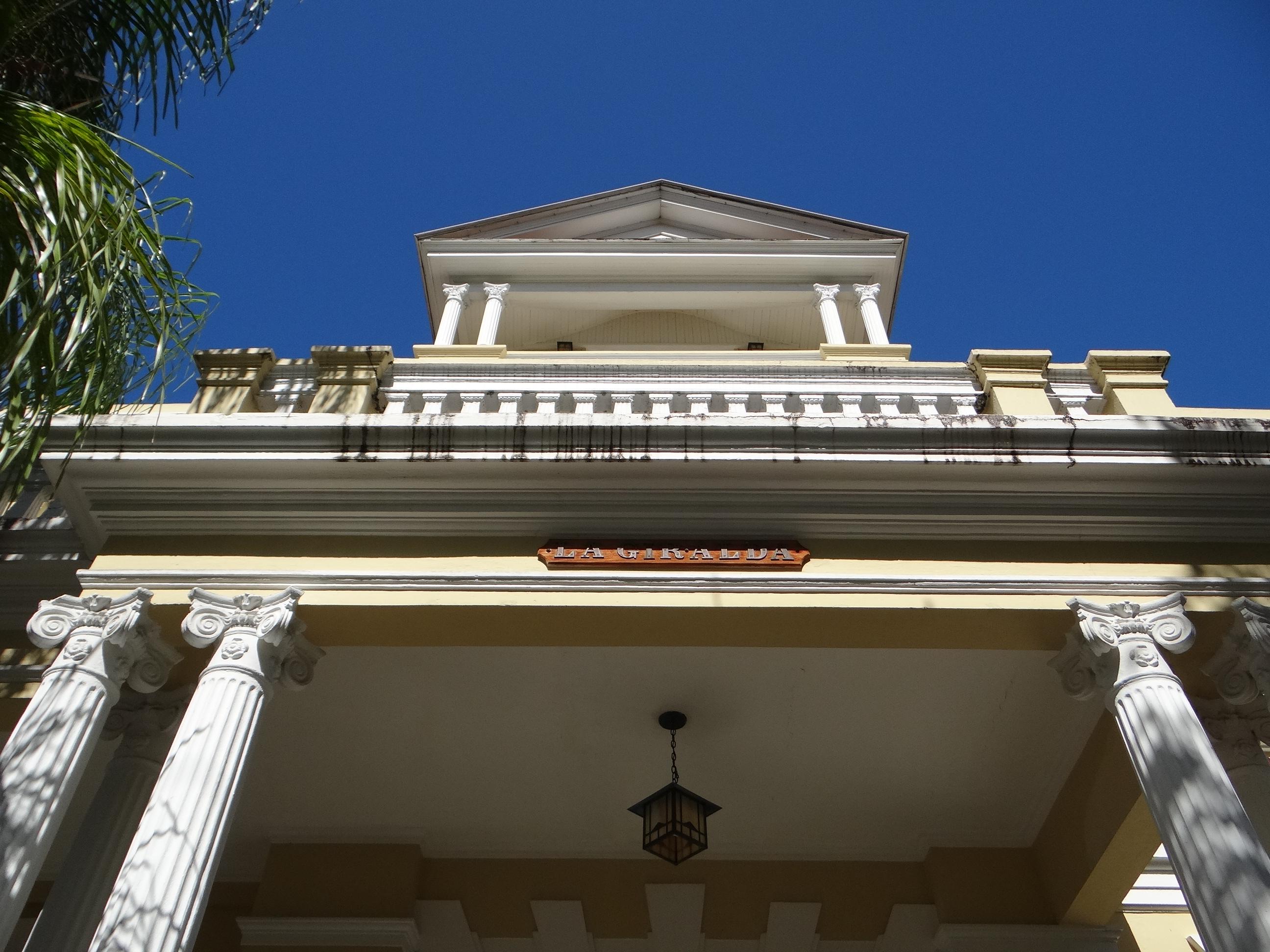 Casa La Giralda - Avenida Miramar, esquina calle Marti 651 - San Juan (Miramar) - 2014 00069